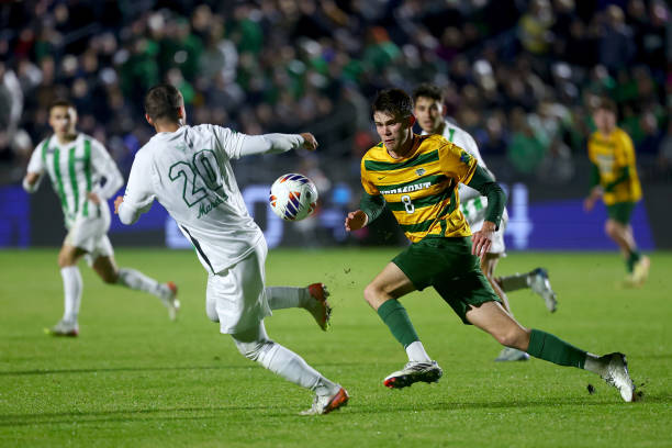 肖战凭借在 肖战凭借在