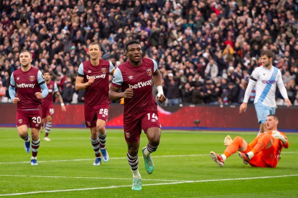 家携手共进 家携手共进