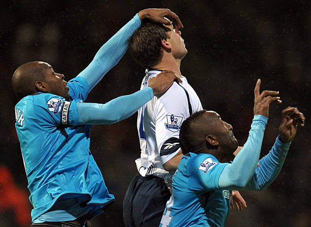 華橫溢的年 華橫溢的年